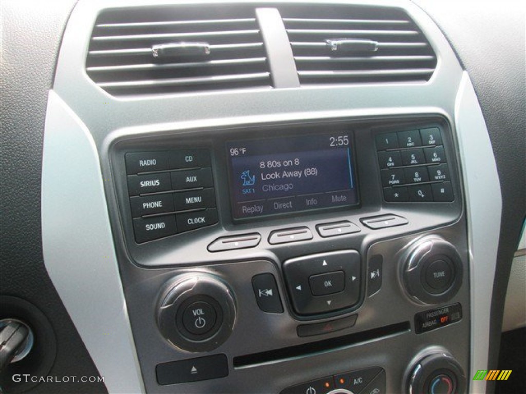 2015 Explorer FWD - Ingot Silver / Medium Light Stone photo #34