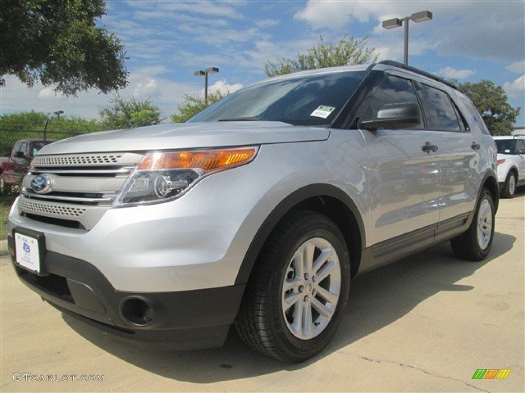 2015 Explorer FWD - Ingot Silver / Medium Light Stone photo #42