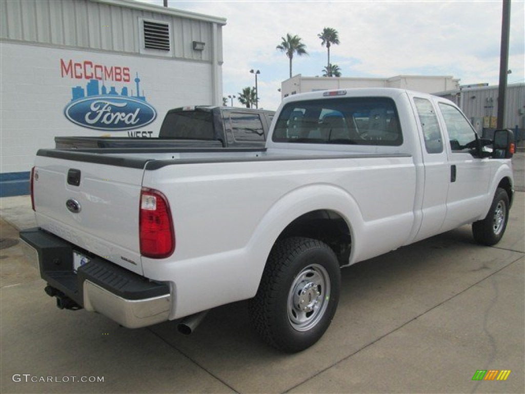 2015 F250 Super Duty XL Super Cab - Oxford White / Steel photo #4