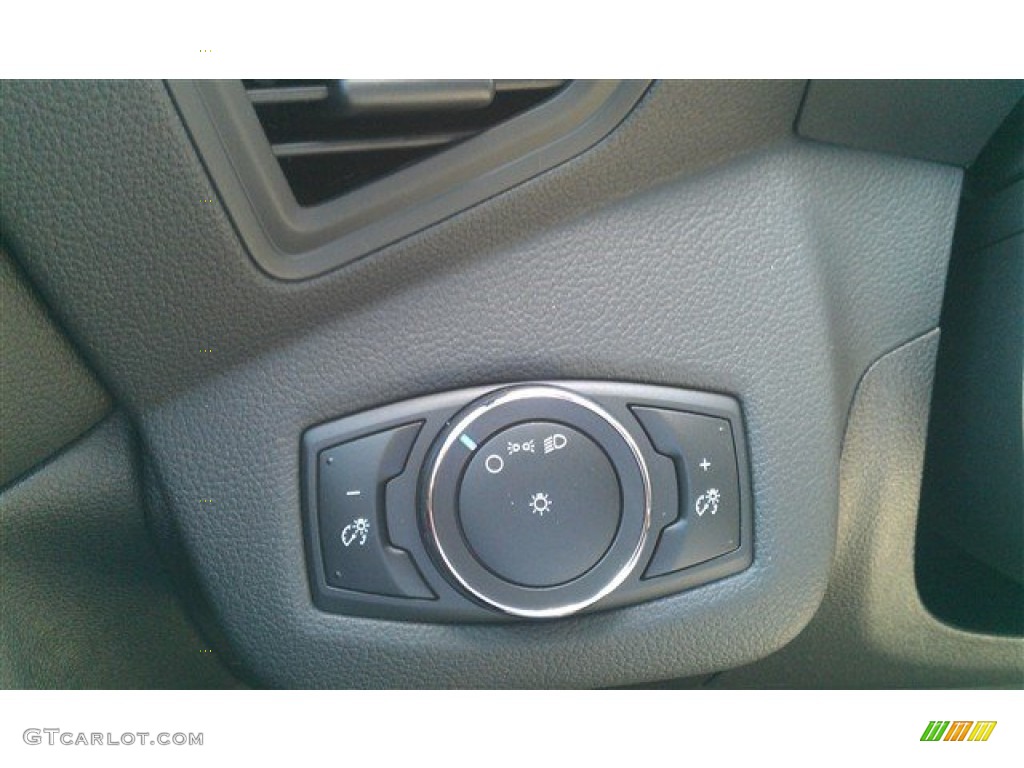 2015 Ford Escape S Controls Photo #97768958