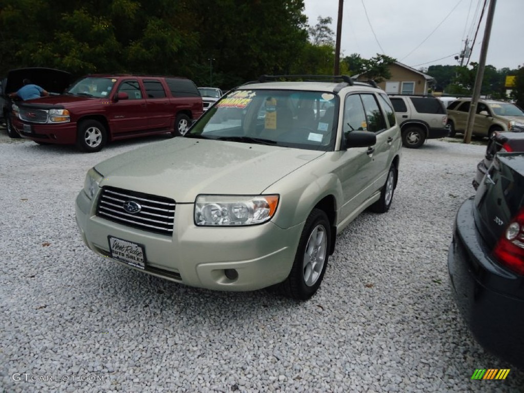 Champagne Gold Opal Subaru Forester