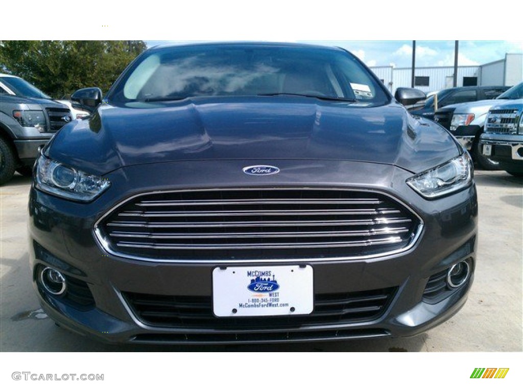 2015 Fusion Hybrid SE - Magnetic Metallic / Charcoal Black photo #38