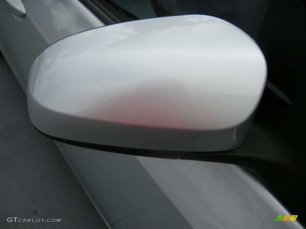 2014 Corolla L - Classic Silver Metallic / Steel Blue photo #24