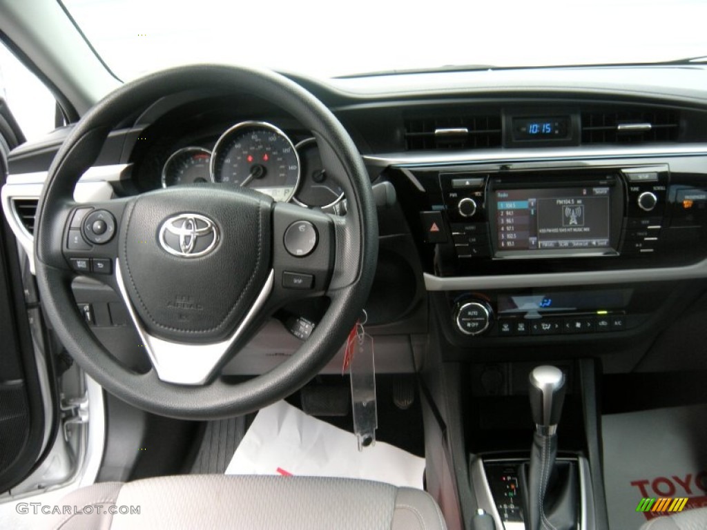 2014 Corolla L - Classic Silver Metallic / Steel Blue photo #37