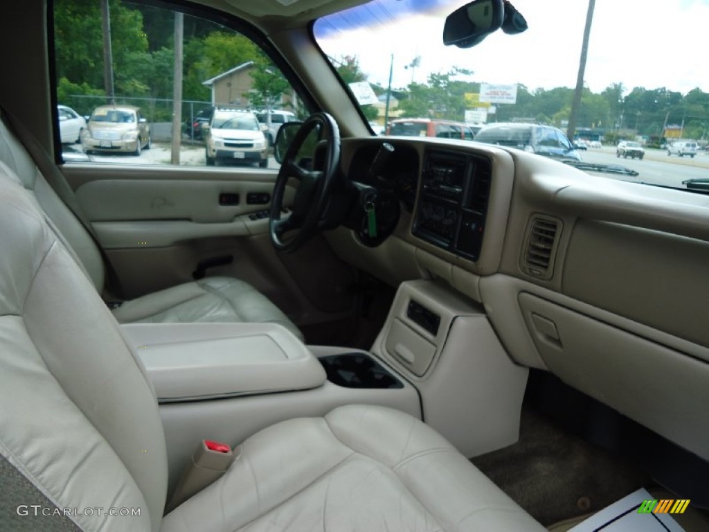 2002 Tahoe LT 4x4 - Indigo Blue Metallic / Tan/Neutral photo #28