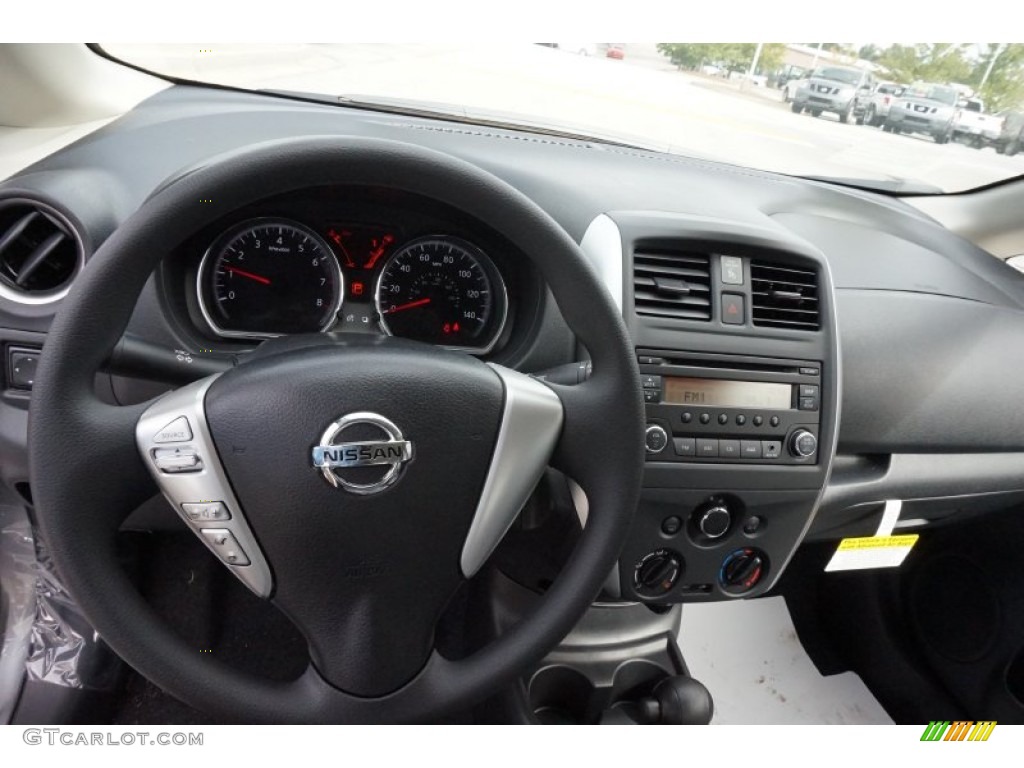 2015 Versa Note S Plus - Magnetic Gray / Charcoal photo #10