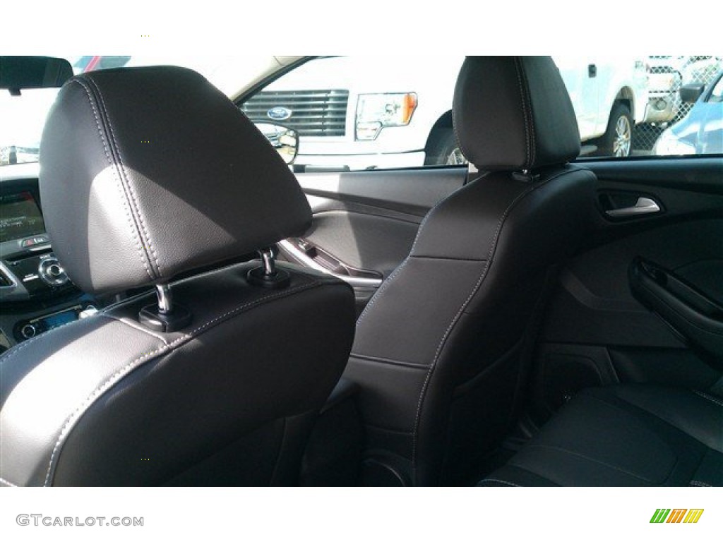 2014 Focus Titanium Hatchback - Sterling Gray / Charcoal Black photo #15