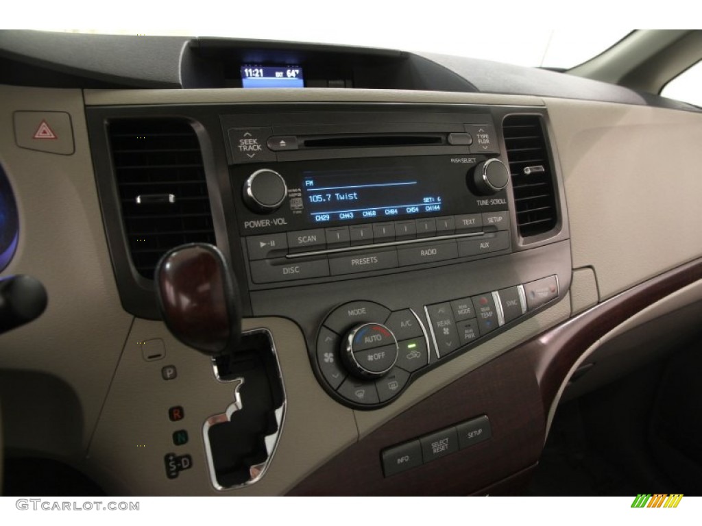 2011 Sienna XLE - Super White / Bisque photo #8