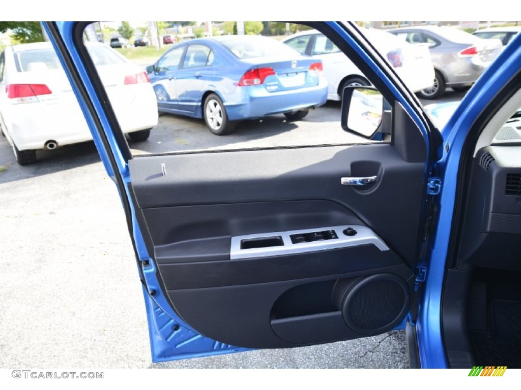 2008 Patriot Sport 4x4 - Surf Blue Pearl / Dark Slate Gray photo #20