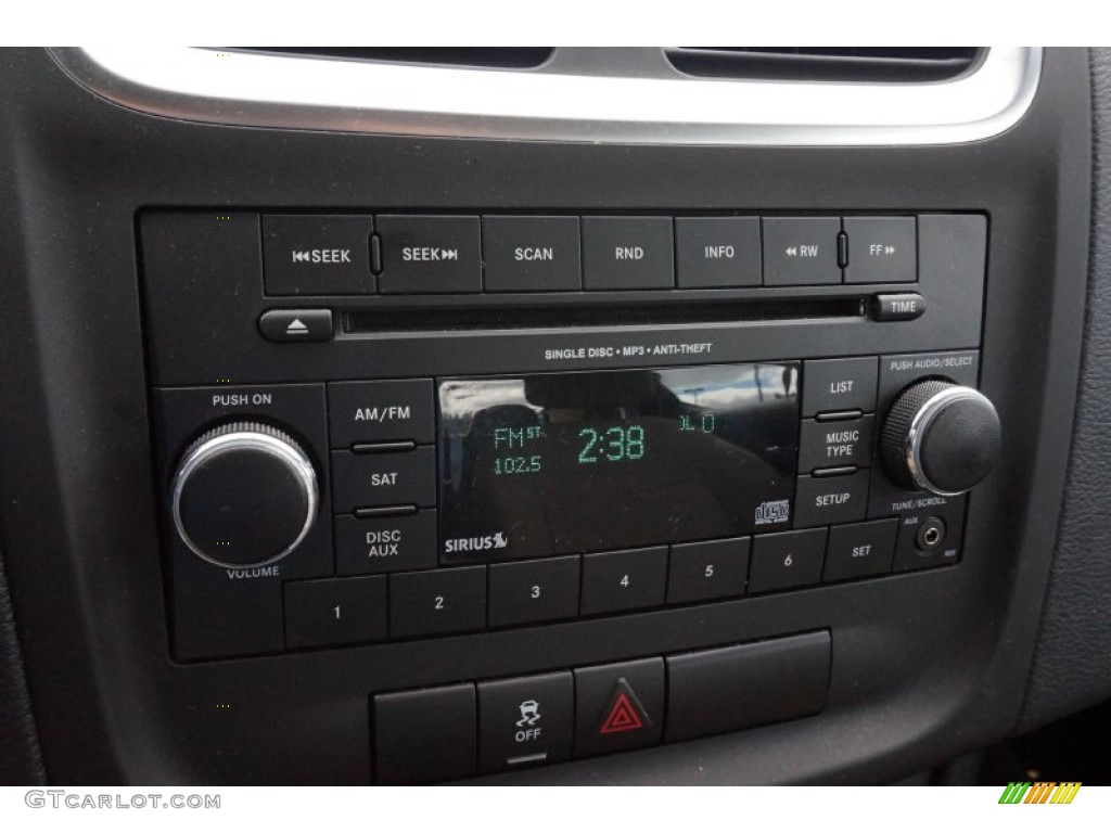 2013 Avenger SXT - New Bright White / Black/Light Frost Beige photo #23