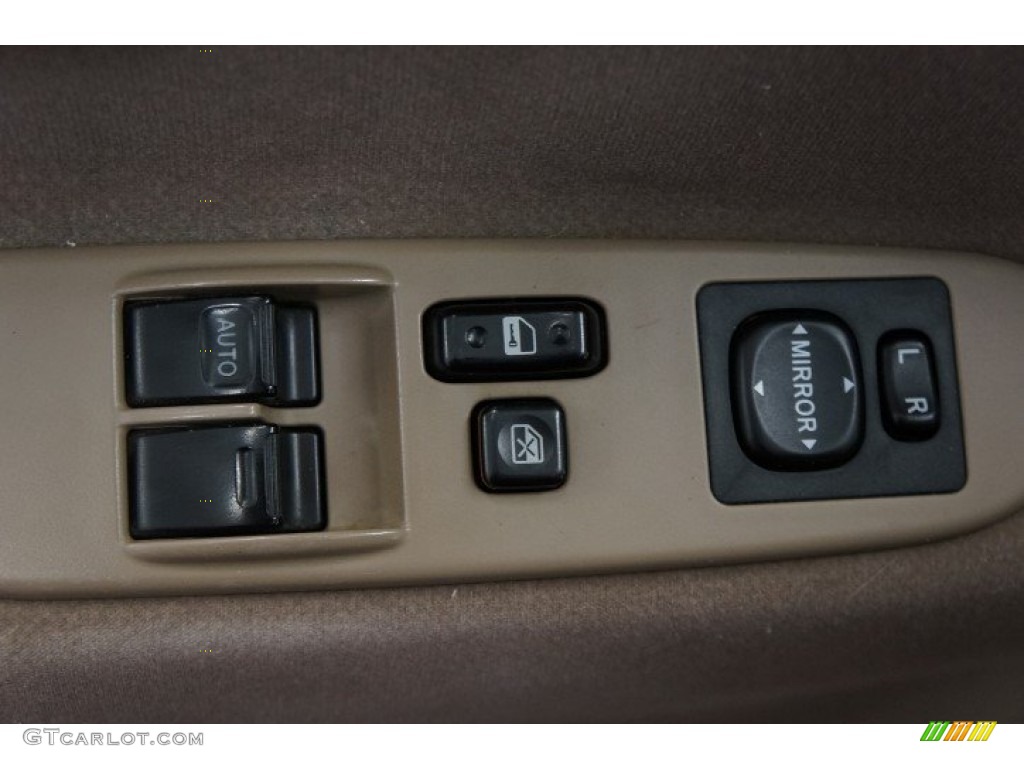 2002 Tundra SR5 Access Cab 4x4 - Desert Sand / Oak photo #13