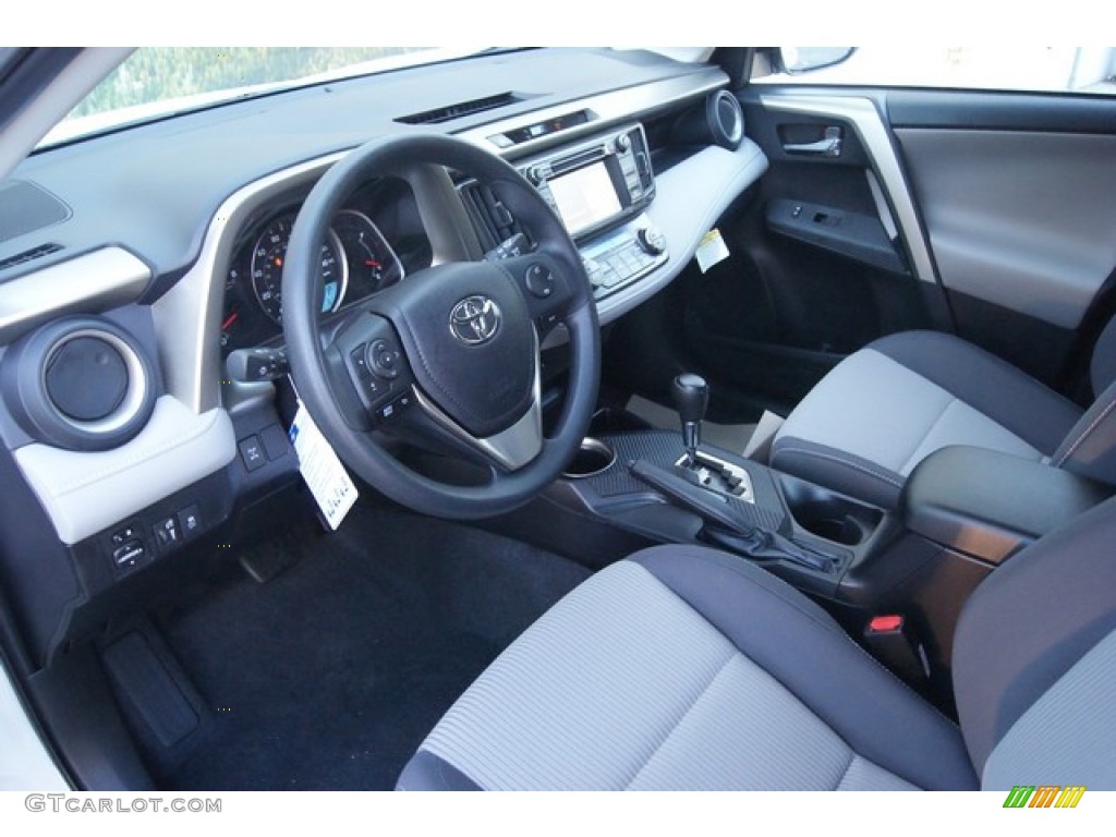 2015 RAV4 XLE AWD - Super White / Ash photo #5