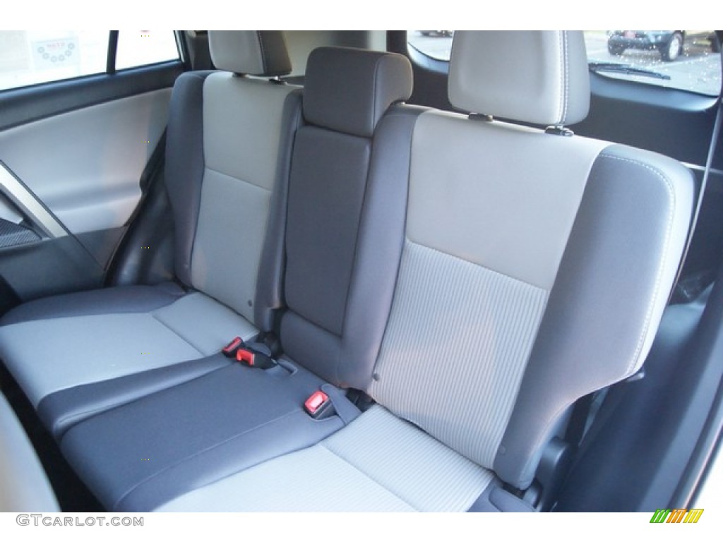 2015 RAV4 XLE AWD - Super White / Ash photo #7