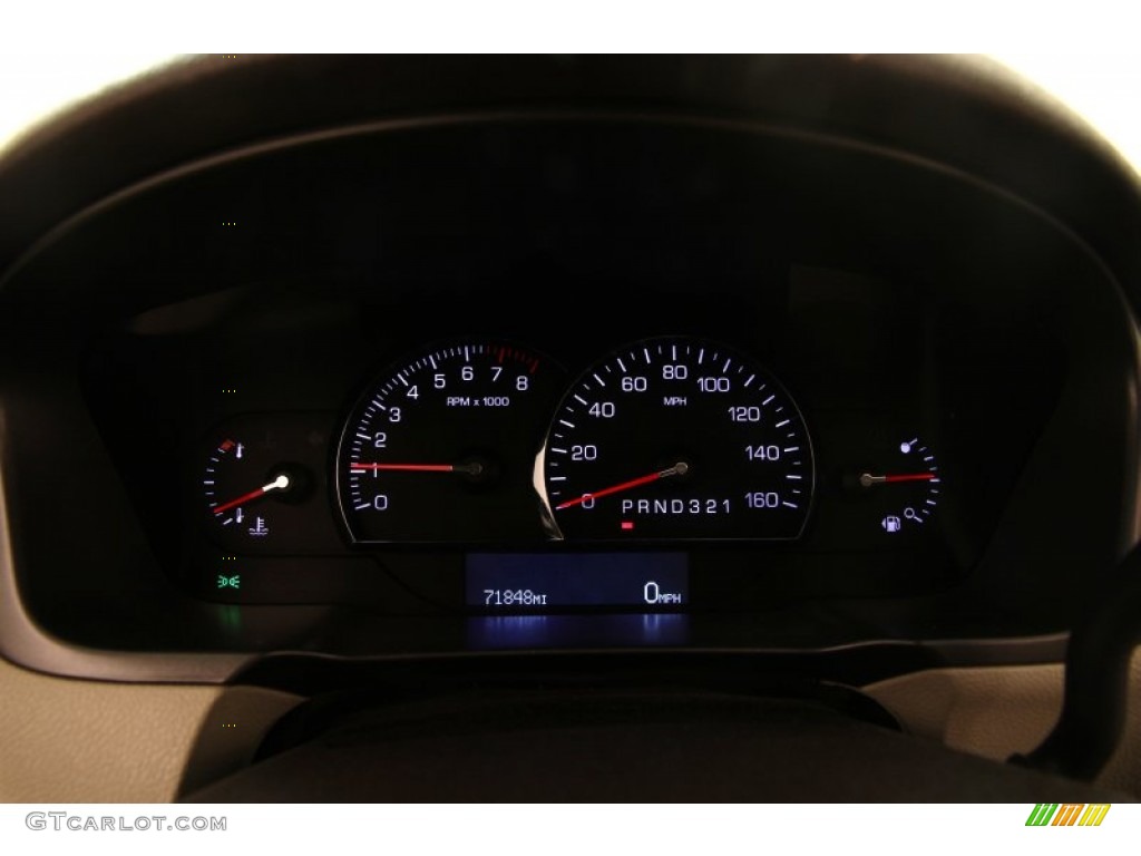 2011 Cadillac DTS Luxury Gauges Photos
