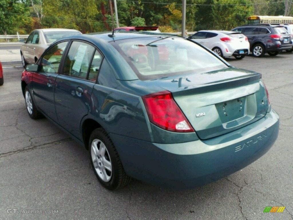 2007 ION 2 Sedan - Cypress Green / Tan photo #5