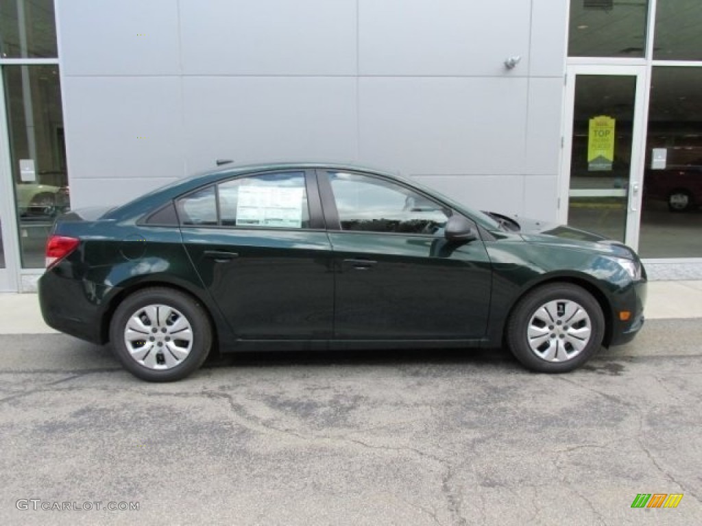 2014 Cruze LS - Rainforest Green Metallic / Jet Black/Medium Titanium photo #2
