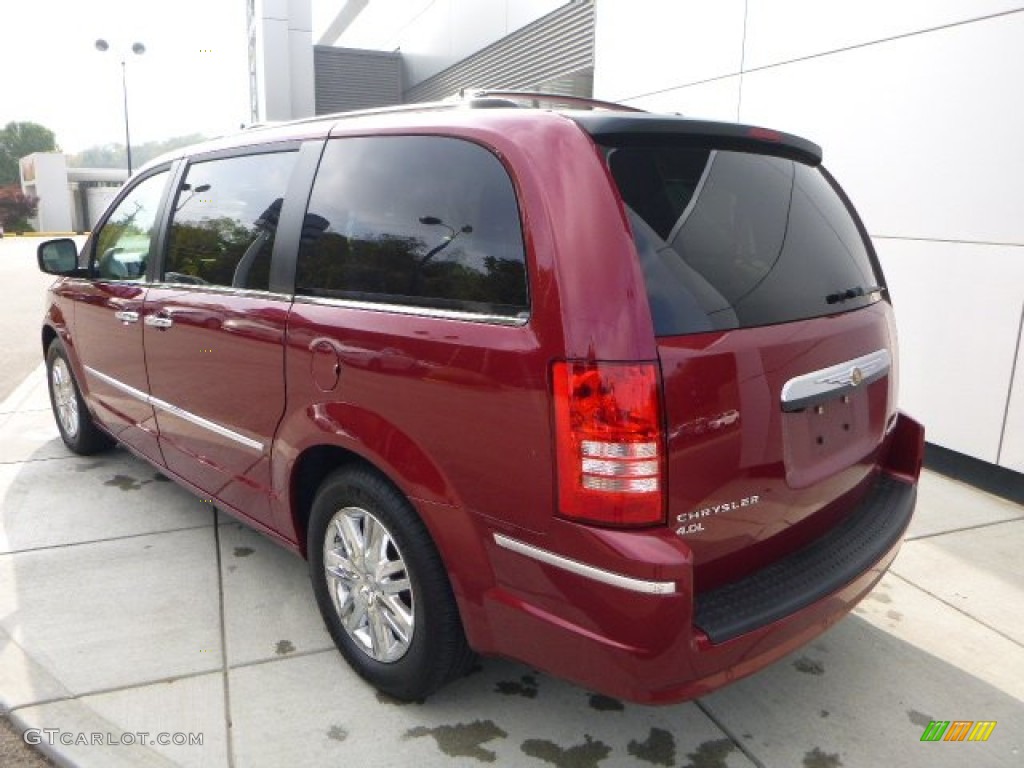 2010 Town & Country Limited - Inferno Red Crystal Pearl / Medium Pebble Beige/Cream photo #3