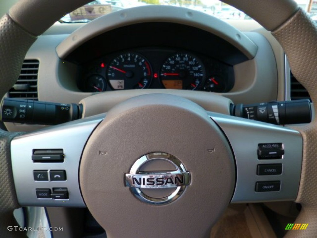 2015 Nissan Frontier SV King Cab 4x4 Beige Steering Wheel Photo #97799259