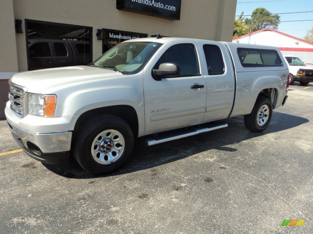 Pure Silver Metallic GMC Sierra 1500