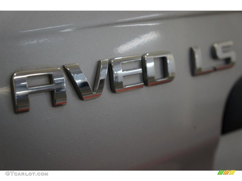 2006 Aveo LS Sedan - Cosmic Silver / Charcoal photo #58
