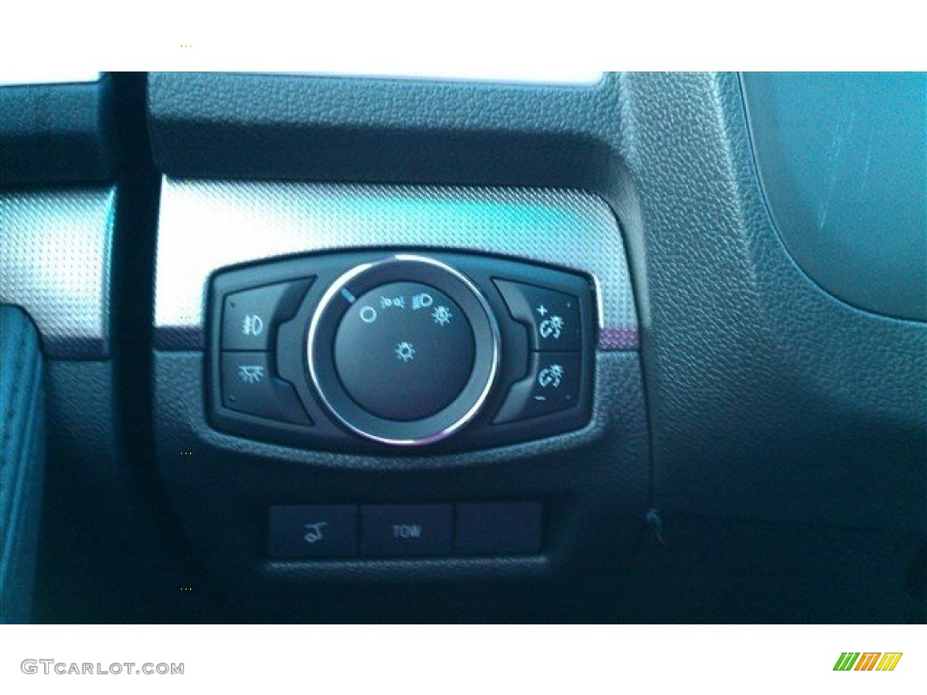 2015 Explorer Sport 4WD - White Platinum / Sport Charcoal Black/Sienna photo #30