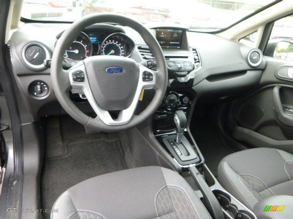 Charcoal Black Interior 2015 Ford Fiesta SE Sedan Photo #97811427