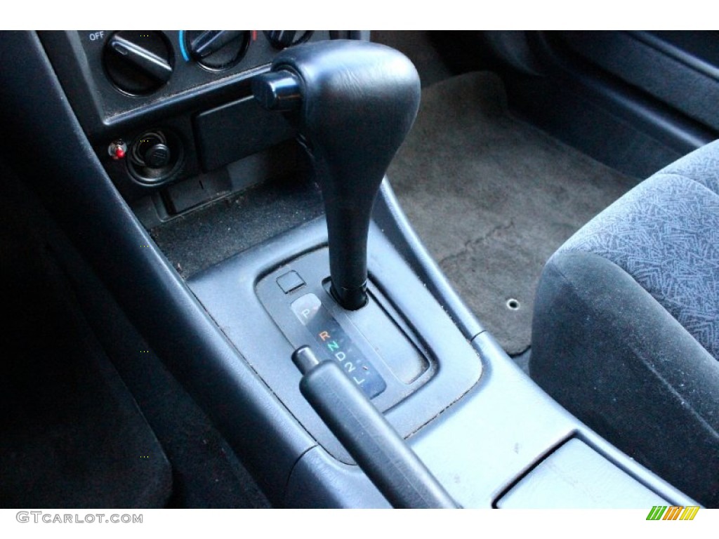 2001 Solara SE Coupe - Silverstream Opalescent / Charcoal photo #20