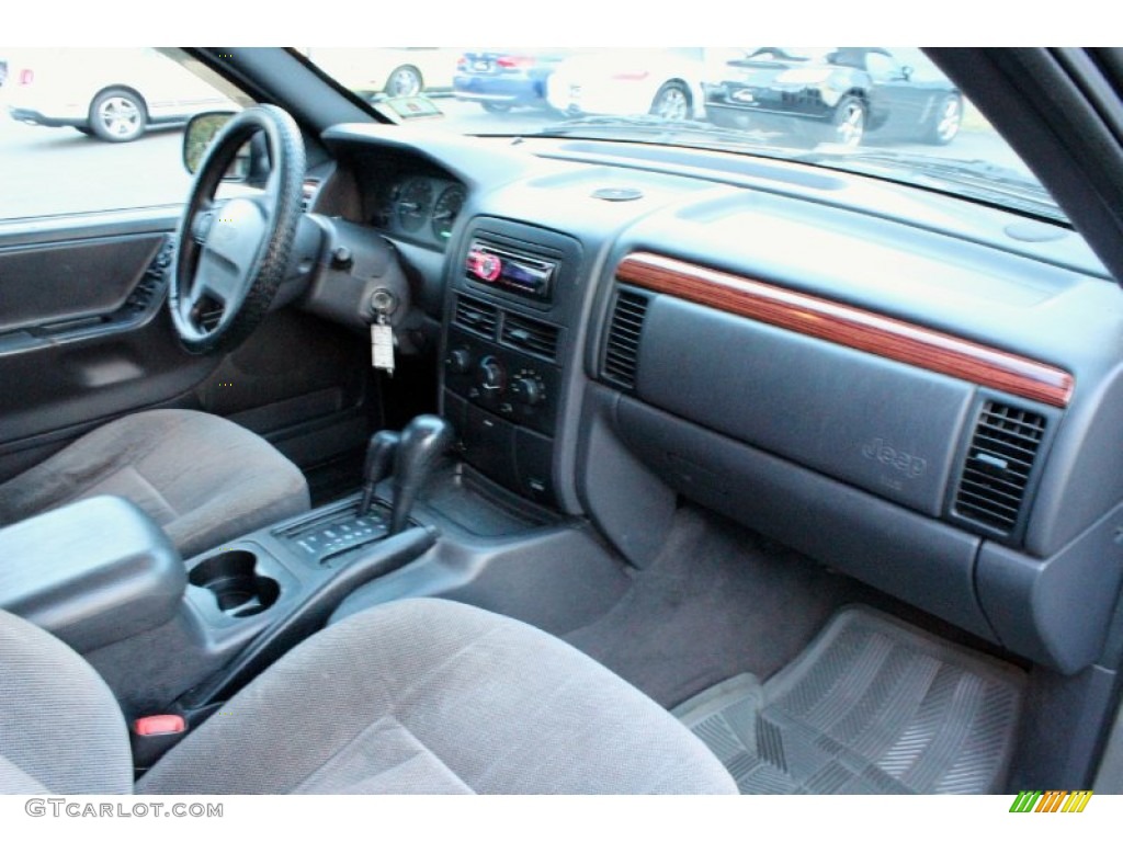 1999 Grand Cherokee Laredo 4x4 - Champagne Pearl / Agate photo #26