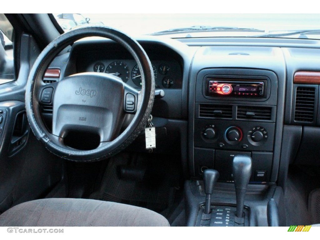1999 Grand Cherokee Laredo 4x4 - Champagne Pearl / Agate photo #31