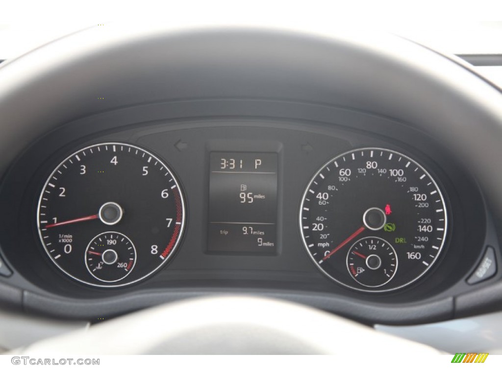 2015 Volkswagen Passat S Sedan Gauges Photos