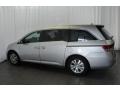 2015 Alabaster Silver Metallic Honda Odyssey EX-L  photo #4