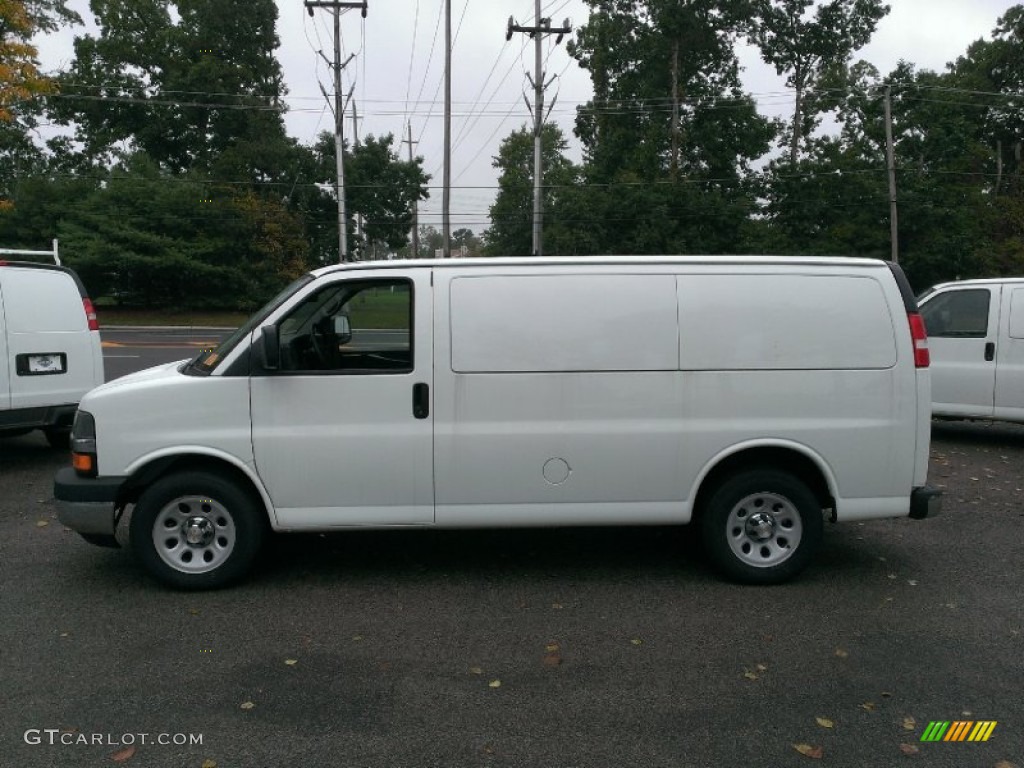 Summit White 2014 Chevrolet Express 1500 Cargo WT Exterior Photo #97822257