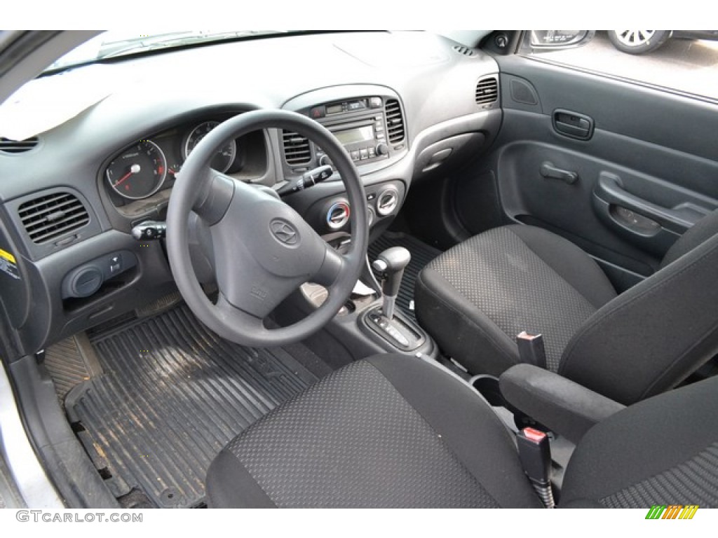 2008 Hyundai Accent GS Coupe Interior Color Photos