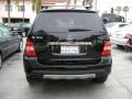 Black - ML 350 4Matic Photo No. 4
