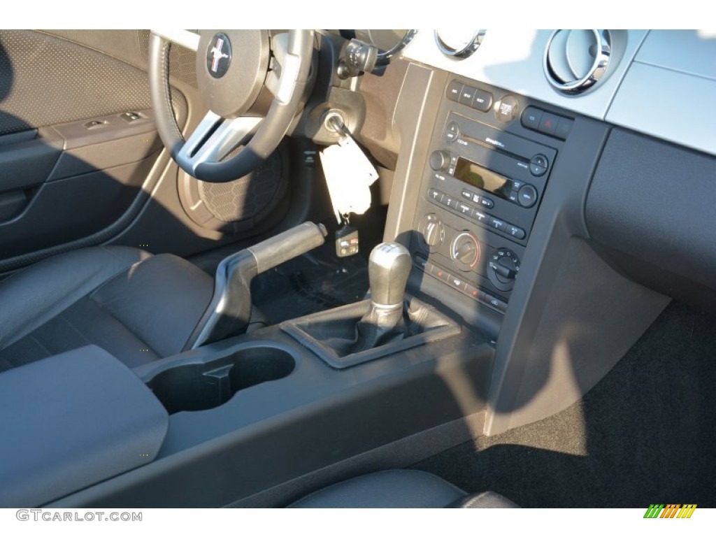 2007 Mustang GT Premium Convertible - Alloy Metallic / Dark Charcoal photo #20