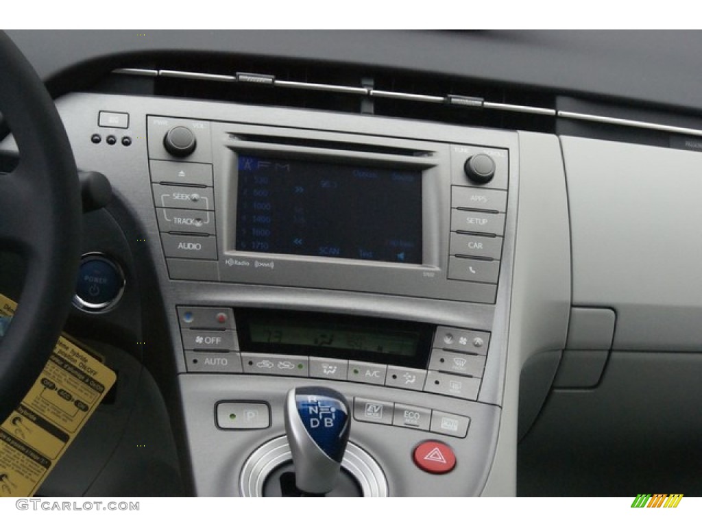 2015 Toyota Prius Three Hybrid Controls Photo #97834194