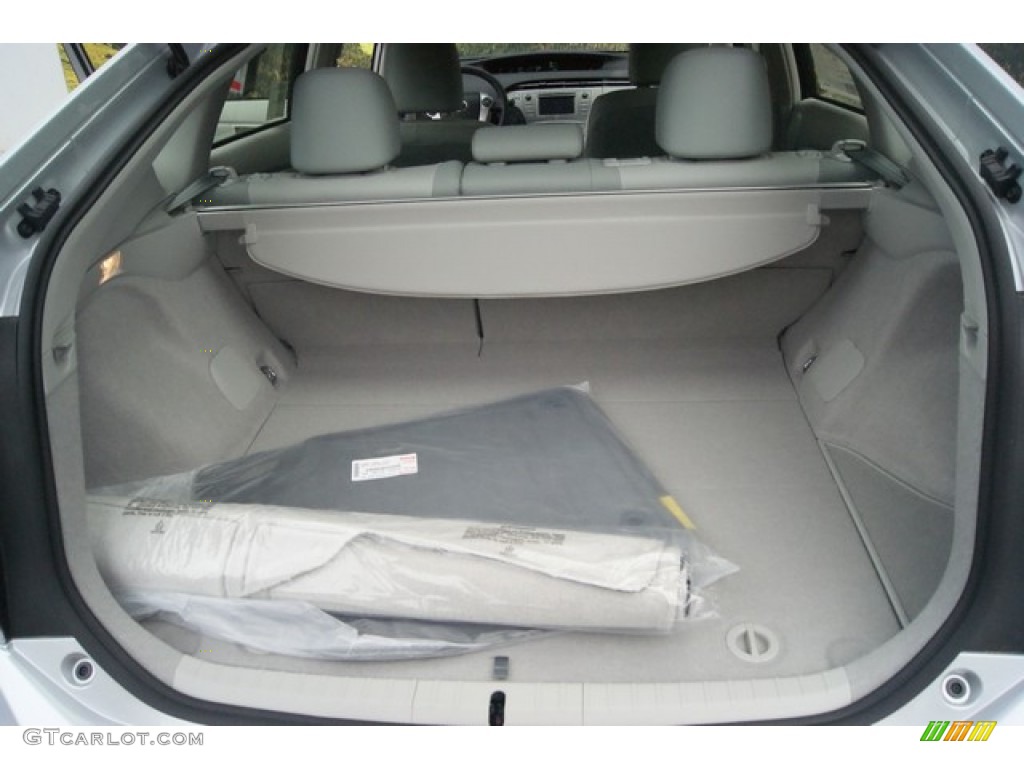 2015 Toyota Prius Four Hybrid Trunk Photo #97834479