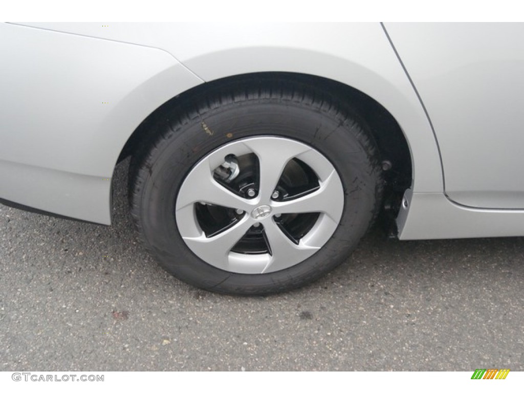 2015 Toyota Prius Four Hybrid Wheel Photo #97834506