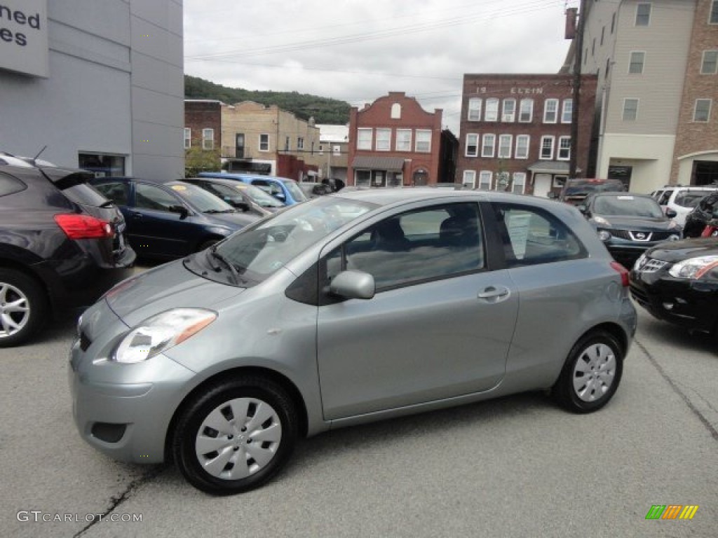 2011 Yaris 3 Door Liftback - Silver Streak Mica / Dark Charcoal photo #2