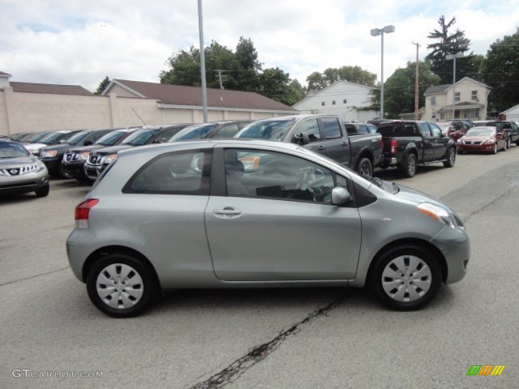 2011 Yaris 3 Door Liftback - Silver Streak Mica / Dark Charcoal photo #6