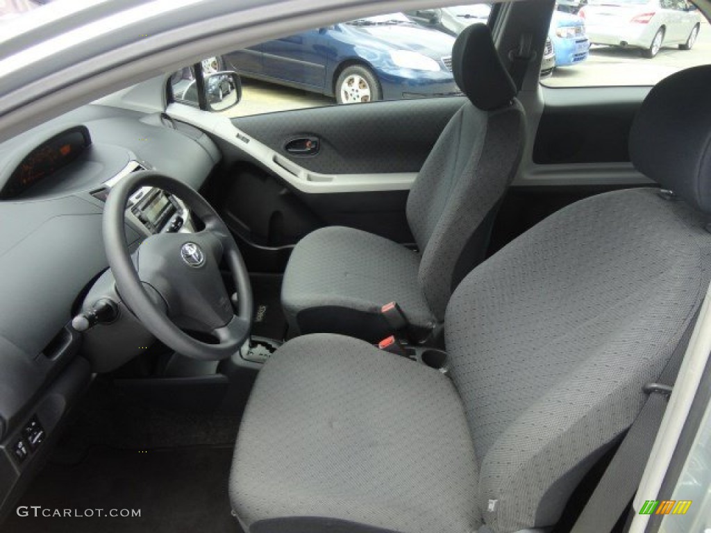 2011 Yaris 3 Door Liftback - Silver Streak Mica / Dark Charcoal photo #10