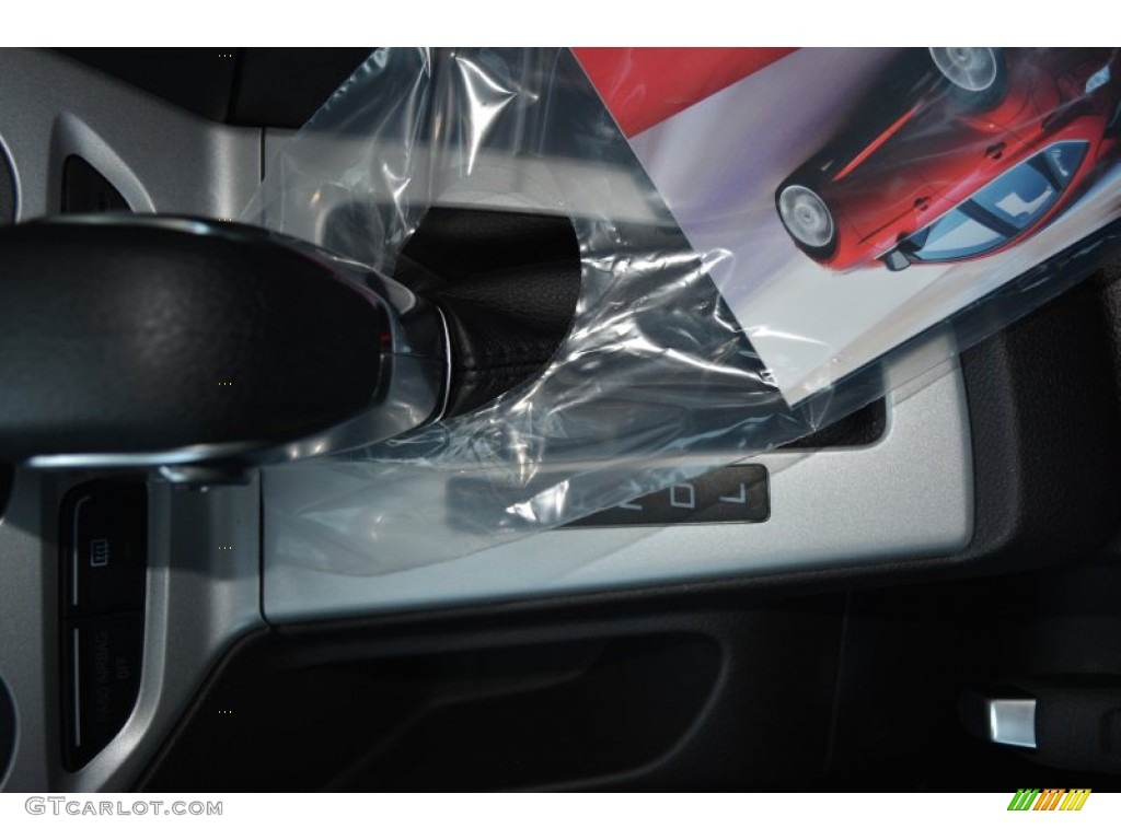 2014 Focus SE Sedan - Race Red / Charcoal Black photo #15