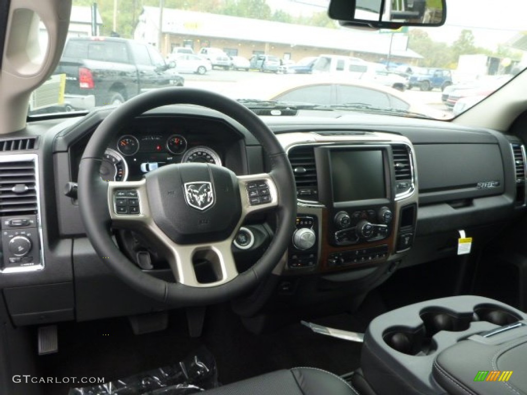 2014 Ram 1500 Laramie Crew Cab 4x4 Dashboard Photos