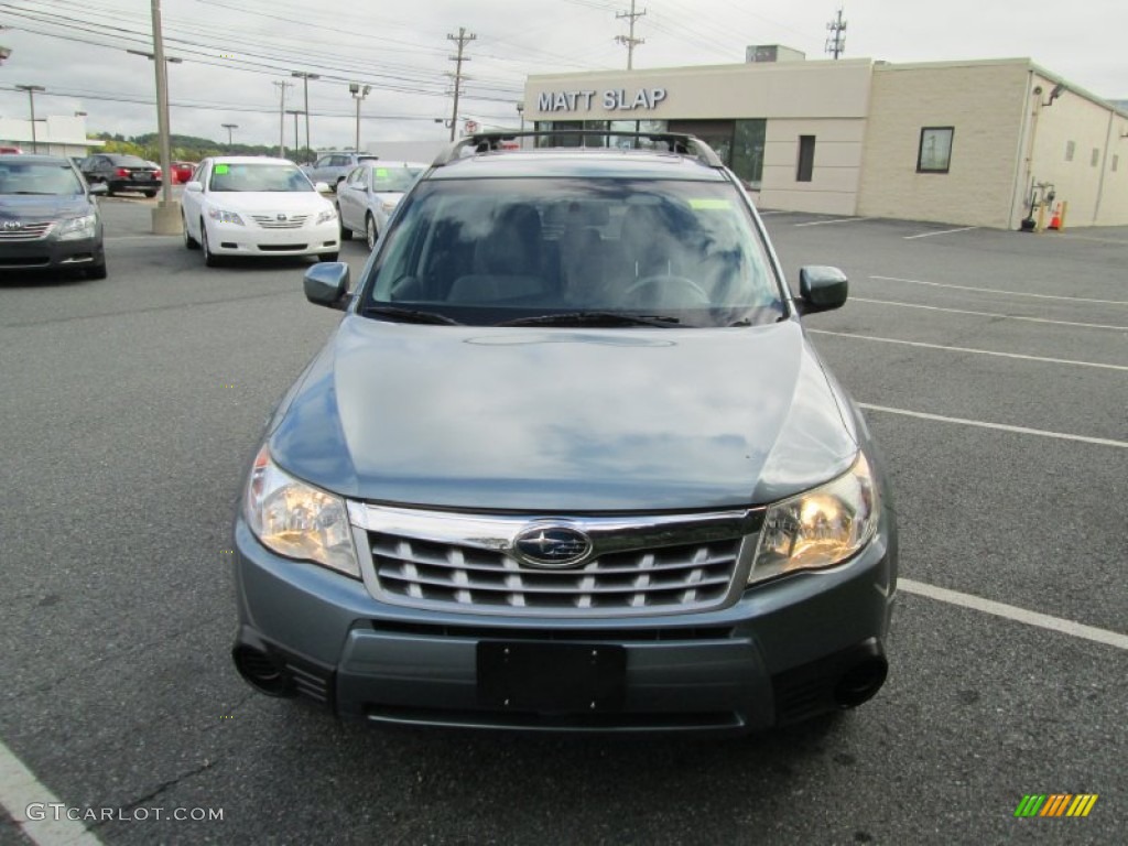 2011 Forester 2.5 X Premium - Sage Green Metallic / Platinum photo #3