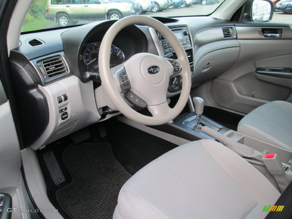 2011 Forester 2.5 X Premium - Sage Green Metallic / Platinum photo #10