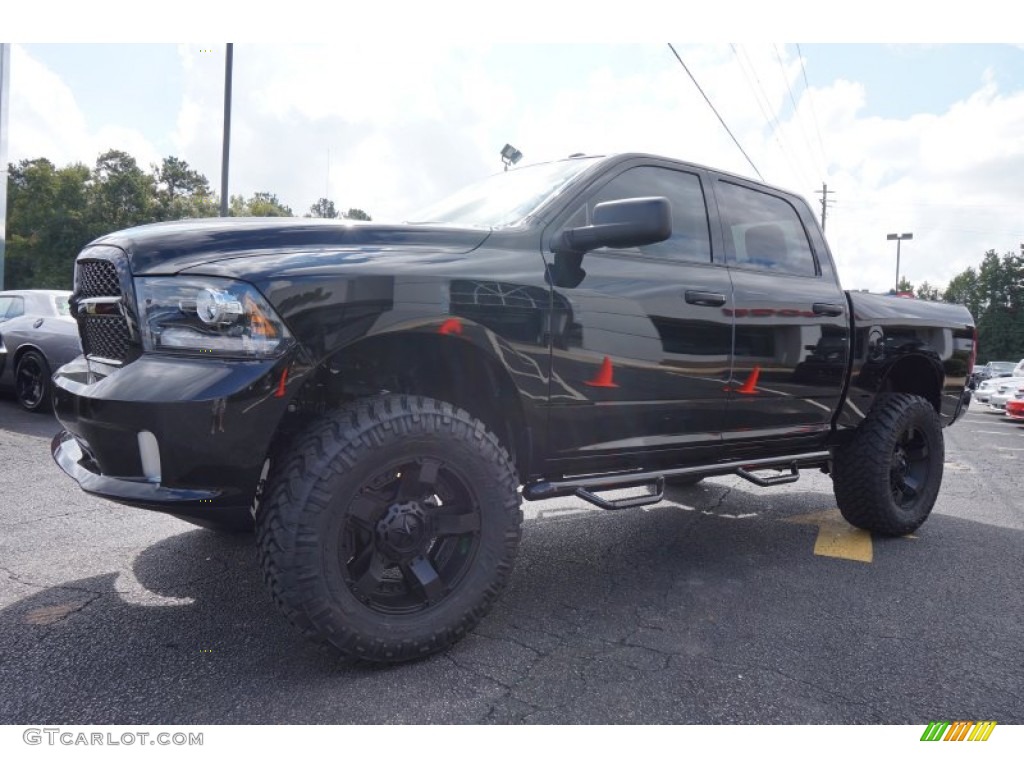 2014 1500 Express Crew Cab 4x4 - Black / Black/Diesel Gray photo #3