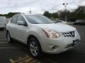 Pearl White - Rogue SV AWD Photo No. 3