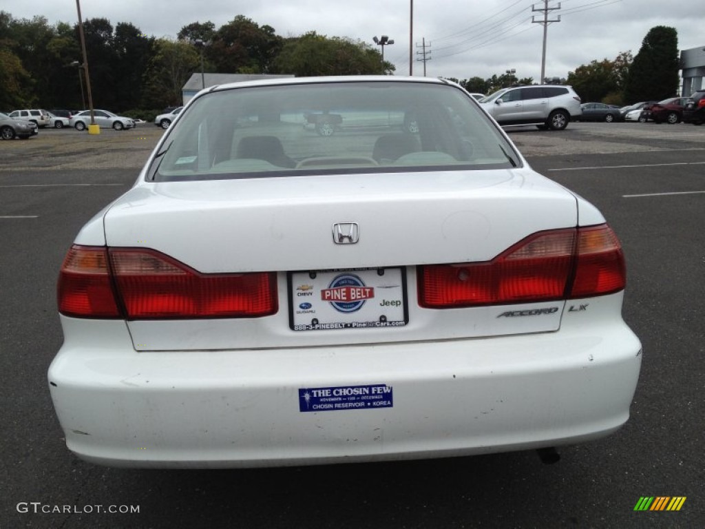 1999 Accord LX Sedan - Taffeta White / Ivory photo #8