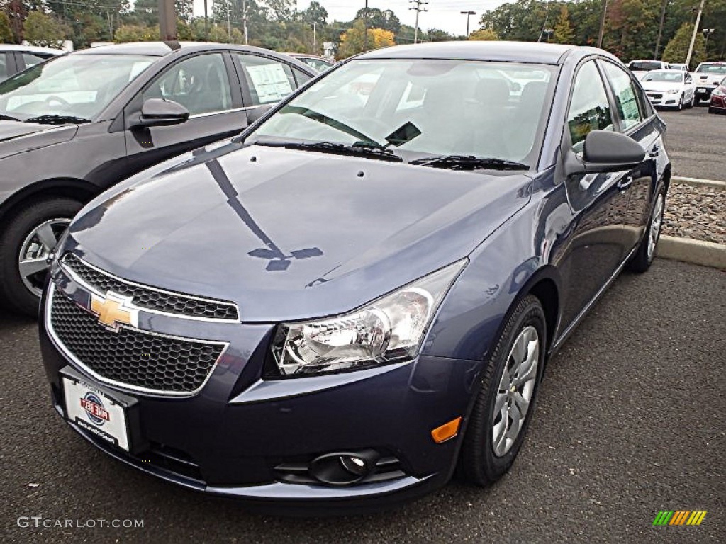 Atlantis Blue Metallic Chevrolet Cruze