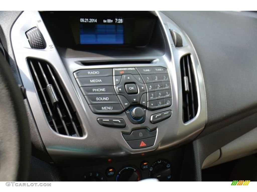 2014 Ford Transit Connect XLT Wagon Controls Photos